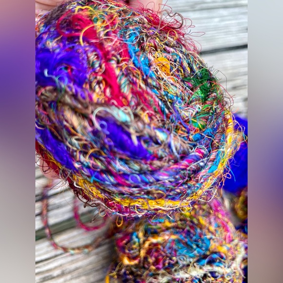 Huge Lot New Preowned 100% Silk Yarn Tibet Overseas Order Authentic Silk Knit - Picture 8 of 13